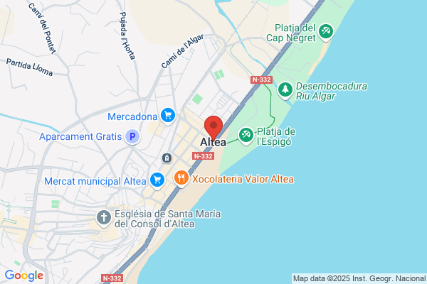 Key holding Altea
